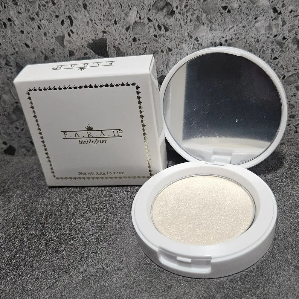 GIRLACTIK & F.A.R.A.H Zahra Highlighter Essential Eyeshadow Palette NEW MSRP $76